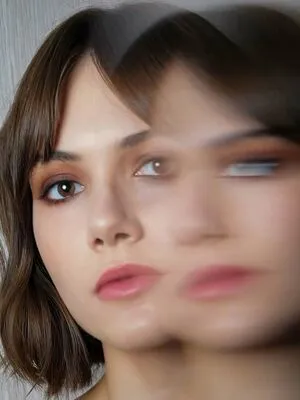 Emilia Jones OnlyFans Leaked Free Thumbnail Picture - #TcUNJ1fsaq