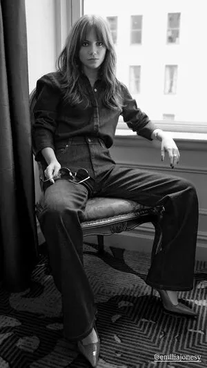 Emilia Jones OnlyFans Leaked Free Thumbnail Picture - #Z6Y4GLLKwz