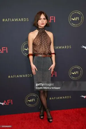 Emilia Jones OnlyFans Leaked Free Thumbnail Picture - #eQKRuKDSHz