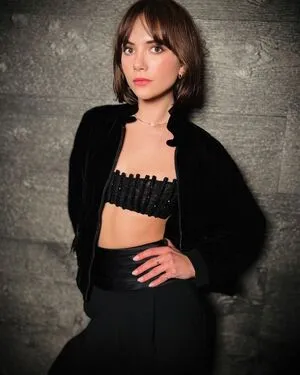 Emilia Jones OnlyFans Leaked Free Thumbnail Picture - #qdZQGhD1Mw