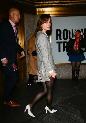 Emilia Jones OnlyFans Leaked Free Thumbnail Picture - #rr6RPr6oIs