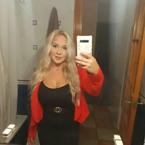 Emilia Linden OnlyFans Leaked Free Thumbnail Picture - #Wn0RysAyKr