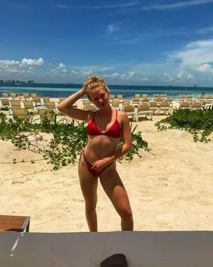 Emilia Mccarthy OnlyFans Leaked Free Thumbnail Picture - #v0uEqv9AsA