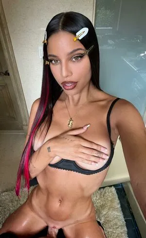 Emilia Mernes Ai Porn OnlyFans Leaked Free Thumbnail Picture - #wIFlCqSnUF