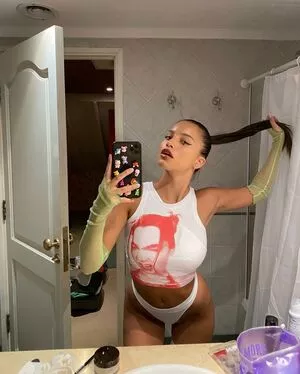 Emilia Mernes OnlyFans Leaked Free Thumbnail Picture - #3nupSkxLo1