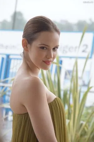 Emilia Schle OnlyFans Leaked Free Thumbnail Picture - #sXgyNKLha7