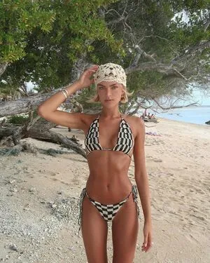 Emilia Silberg OnlyFans Leaked Free Thumbnail Picture - #fUuf2ehjd8