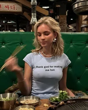 Emilia Silberg OnlyFans Leaked Free Thumbnail Picture - #mk20FEMBTR