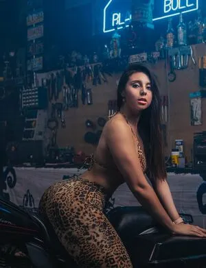 Emilia Vizcarra OnlyFans Leaked Free Thumbnail Picture - #cyJk3h4a4n