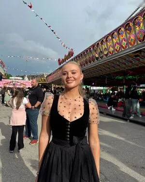 Emilia Wue OnlyFans Leaked Free Thumbnail Picture - #VGmS2wnB1L