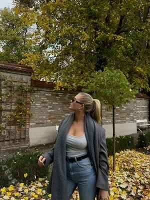 Emilia Wue OnlyFans Leaked Free Thumbnail Picture - #lPDwFIQeDO