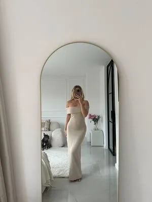 Emilia Wue OnlyFans Leaked Free Thumbnail Picture - #x2x9Vtq5Pw