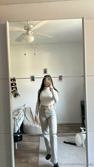 Emilia X Bae OnlyFans Leaked Free Thumbnail Picture - #NPpAcqeWkr