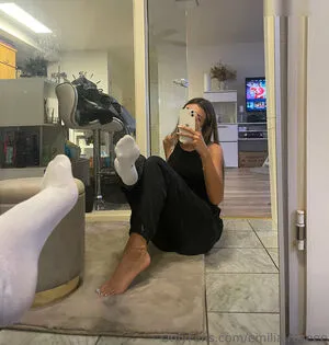 Emiliaaa Rose OnlyFans Leaked Free Thumbnail Picture - #NKFDzB0IxO