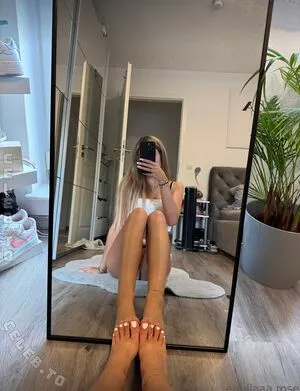 Emiliaaa Rose OnlyFans Leaked Free Thumbnail Picture - #P4G8Vq0KUK