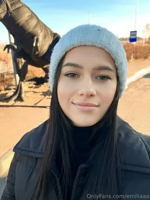 Emiliaaa OnlyFans Leaked Free Thumbnail Picture - #637Vmh2aIZ