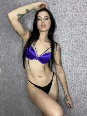 Emiliaaa OnlyFans Leaked Free Thumbnail Picture - #89ax4j9XTN