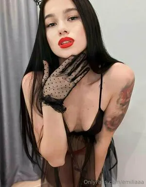 Emiliaaa OnlyFans Leaked Free Thumbnail Picture - #LdJUW5Xb86