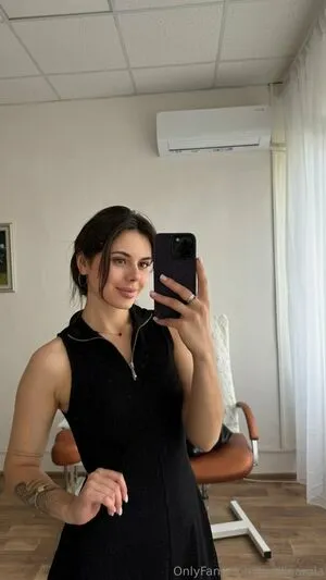 Emiliaarola OnlyFans Leaked Free Thumbnail Picture - #SBjjvYU3Zd