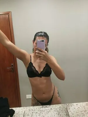 Emiliabaeb OnlyFans Leaked Free Thumbnail Picture - #MzeMxWiCop