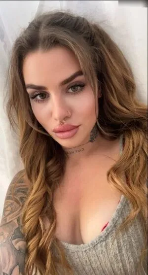 Emiliacatalina OnlyFans Leaked Free Thumbnail Picture - #ReNNbxdkyF