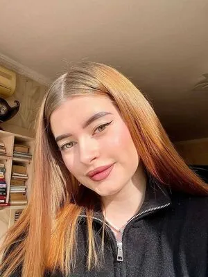 Emiliacouple OnlyFans Leaked Free Thumbnail Picture - #6M7ZH4Chid