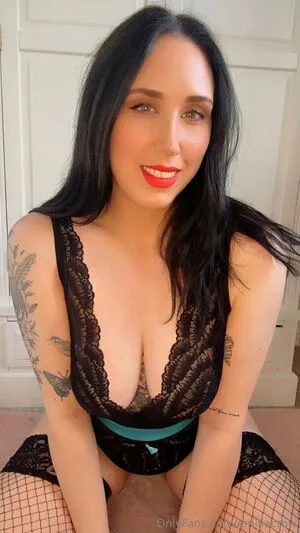 Emiliacrow OnlyFans Leaked Free Thumbnail Picture - #2qBWeaer1E