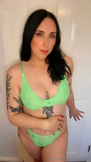 Emiliacrow OnlyFans Leaked Free Thumbnail Picture - #87jXsYxTkV
