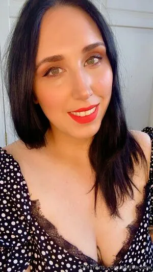 Emiliacrow OnlyFans Leaked Free Thumbnail Picture - #kMiNN4YlJs