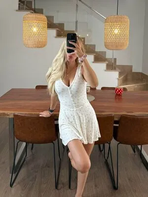 Emiliajulie OnlyFans Leaked Free Thumbnail Picture - #Cx7KMyPQK5
