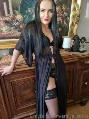 Emilialiston1 OnlyFans Leaked Free Thumbnail Picture - #41wdH8oi0n