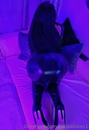 Emilialiston1 OnlyFans Leaked Free Thumbnail Picture - #Ksg1JfHtOm