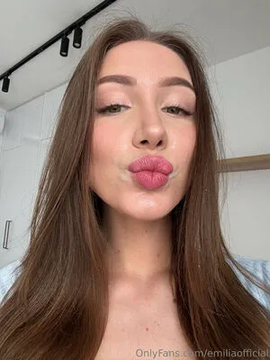 Emiliaofficial OnlyFans Leaked Free Thumbnail Picture - #LEzuYscH8w