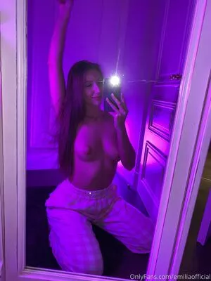 emiliaofficial OnlyFans Leaked Free Thumbnail Picture - #Hw6hUhwlUi