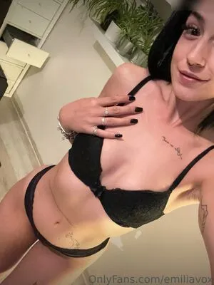 Emiliavox OnlyFans Leaked Free Thumbnail Picture - #ZKPASkuGcd