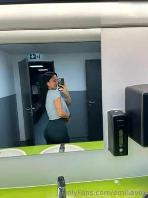 Emiliavox OnlyFans Leaked Free Thumbnail Picture - #tYUbKWWhyN