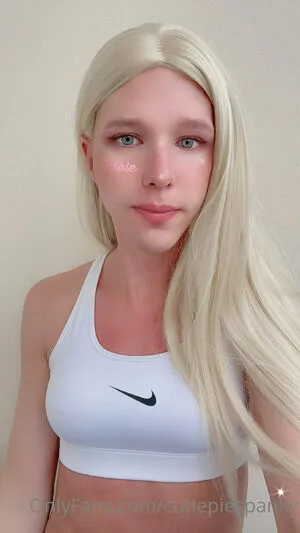 Emiliaxsweden OnlyFans Leaked Free Thumbnail Picture - #3ySB4Gx2cz