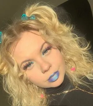 Emilie Brooklyn OnlyFans Leaked Free Thumbnail Picture - #402H1oqEJ1