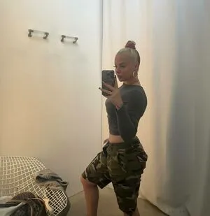 Emilie Brooklyn OnlyFans Leaked Free Thumbnail Picture - #W3kJG8SX7L