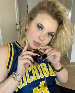 Emilie Brooklyn OnlyFans Leaked Free Thumbnail Picture - #gn7PkowFAA