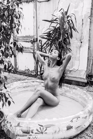 Emilie Payet OnlyFans Leaked Free Thumbnail Picture - #ZI5SP2NUYS