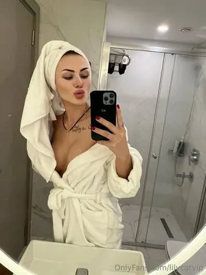 Emilie Teyral OnlyFans Leaked Free Thumbnail Picture - #52tsSF1NB6