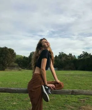 Emiliee Russo OnlyFans Leaked Free Thumbnail Picture - #bHeLlJEuNE