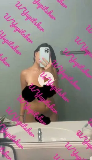 Emilieerusso OnlyFans Leaked Free Thumbnail Picture - #4f4SdJVloO