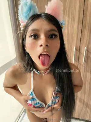 Emilipetite OnlyFans Leaked Free Thumbnail Picture - #CjTklqP5zv
