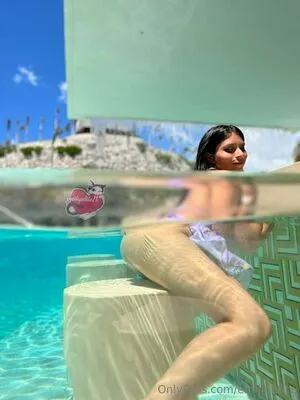 Emilipetite OnlyFans Leaked Free Thumbnail Picture - #TAW3RR7h5N