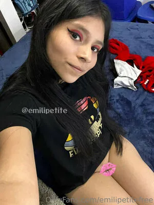 Emilipetite OnlyFans Leaked Free Thumbnail Picture - #czfF3ZpP0i