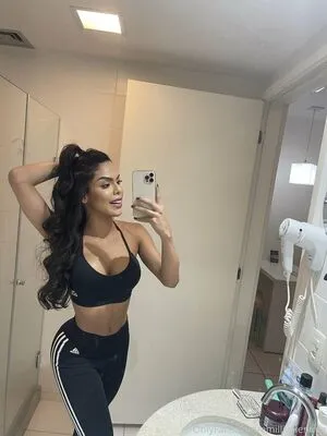 Emillivalentina OnlyFans Leaked Free Thumbnail Picture - #PE1eTIs1Ih
