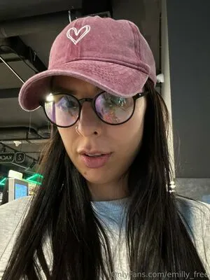 Emilly Free OnlyFans Leaked Free Thumbnail Picture - #TZ9nVN5Me0
