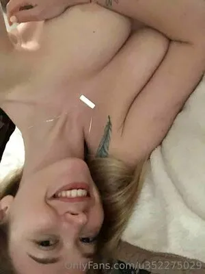 Emilly Xo OnlyFans Leaked Free Thumbnail Picture - #aZKcm1hrcs